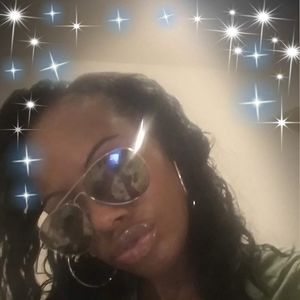 Meet your Posher, Cora